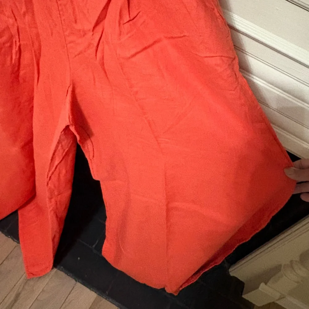 Banana Republic Coral Linen Wide-Leg Pants